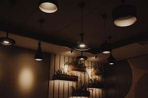 BHotel