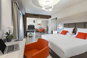 BHotel