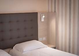 BHotel