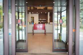 BHotel