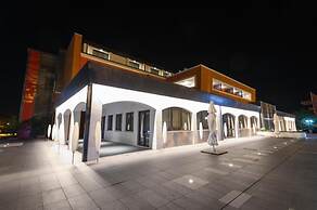 BHotel