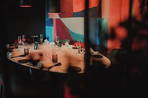 BHotel