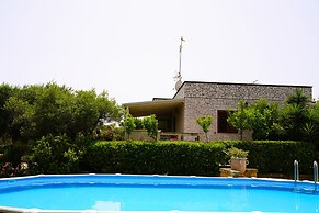 Villa Chanel CONFORTEVOLE VILLA - Arcuève