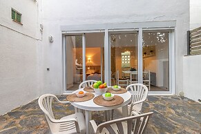 BT Apartments in Llanca