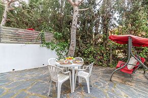 BT Apartments in Llanca