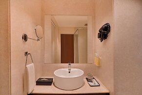 Lemon Tree Hotel, Noida