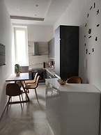 Twin Towers Naples Luxury