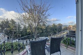 Tarika Resort and Spa