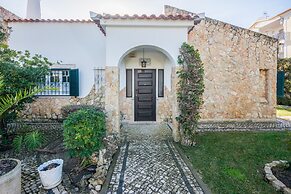 Oura Villa V3