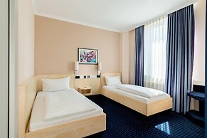 Rugs Hotel Augsburg, Trademark Collection by Wyndham