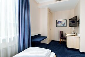 Rugs Hotel Augsburg, Trademark Collection by Wyndham