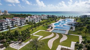 Stunning Ocean Front By Condo Boutique