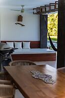 Stunning Ocean Front By Condo Boutique