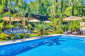 Exōtico Beach Hotel