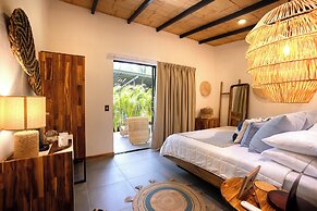 Exōtico Beach Hotel