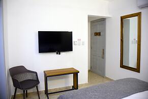 Hostal Marina Samana