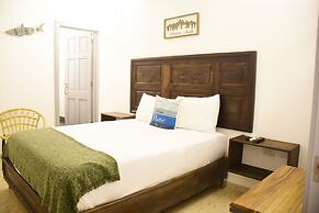 Hostal Marina Samana