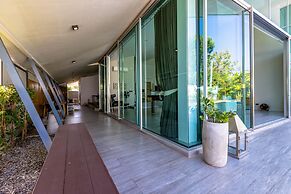 Large Private Pool Villa with 7 BR 7B