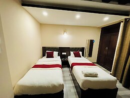 Hotel Lotus Grand