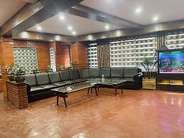 Hotel Lotus Grand