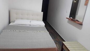Ozgur Family House