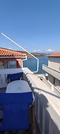 Vasilis Apartments