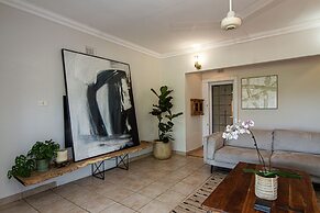 Shelbourne Boutique Lodge