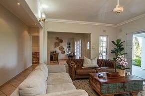 Shelbourne Boutique Lodge