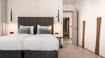 Balia Suites
