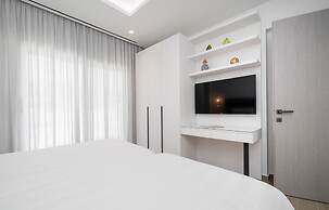 Balia Suites