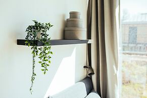 The Rix Studios & Suites