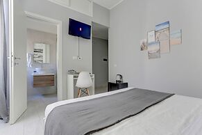 Voyager House