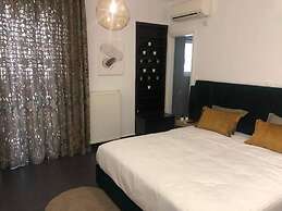 Kallithea Vip Suite