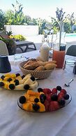 Vila Milreu Guesthouse