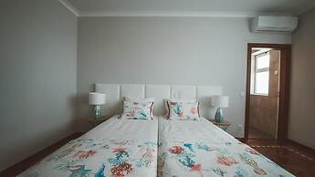 Vila Milreu Guesthouse