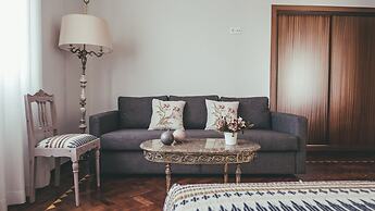 Vila Milreu Guesthouse