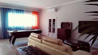 Vila Milreu Guesthouse
