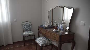 Vila Milreu Guesthouse