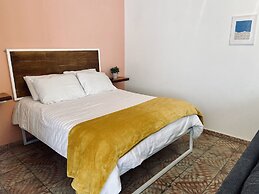 Pelicanos Apartments
