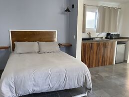 Pelicanos Apartments