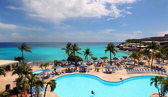 Royal Islander Resort La Plage