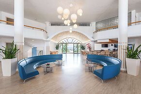 Royal Islander Resort La Plage