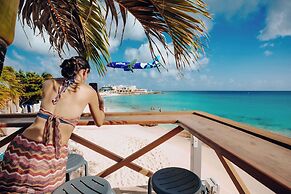 Royal Islander Resort La Plage