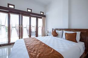 Kaylas Hill Resort