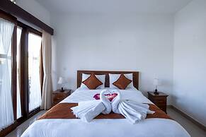 Kaylas Hill Resort