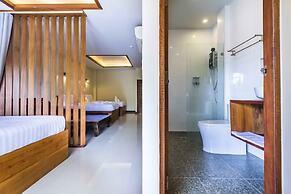 Wyh Hotel