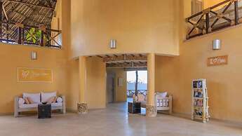 Mawe Zuri Resort
