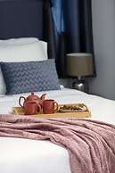 Lines Concept Accommodation