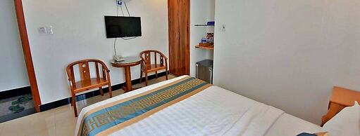 HANZ Luxury Hotel