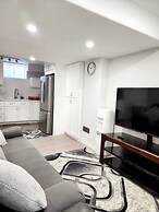 Stunning - Basement Apt in Barrie